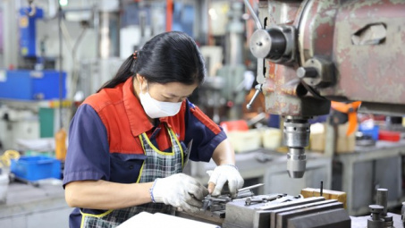 Xây dựng lực lượng doanh nghiệp công nghiệp hỗ trợ hùng hậu - Động lực từ cơ chế