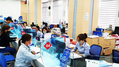 Vi phạm trong bán bảo hiểm qua ngân hàng: Sai đến đâu, xử nghiêm tới đó