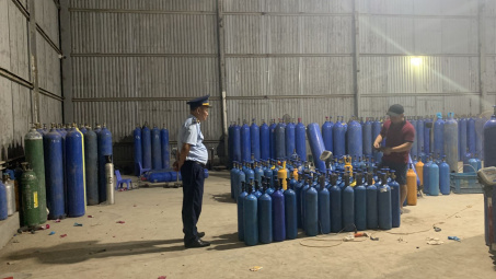 Phát hiện trên 1,3 tấn khí N2O không rõ nguồn gốc tại Bắc Ninh