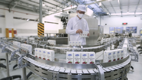 Xuất hiện cổ đông lớn kiên trì đăng ký mua lượng lớn cổ phiếu VNM của Vinamilk sau nhiều lần mua hụt