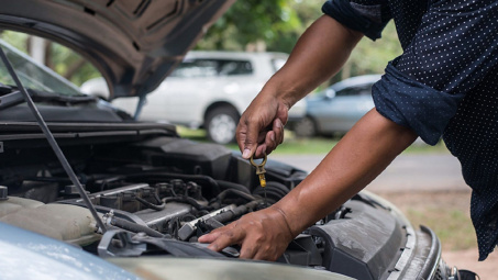 3 thói quen tai hại khiến ô tô bị bó máy