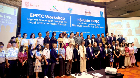 Nỗ lực thảo luận hướng tới Hiệp ước toàn cầu về ô nhiễm nhựa