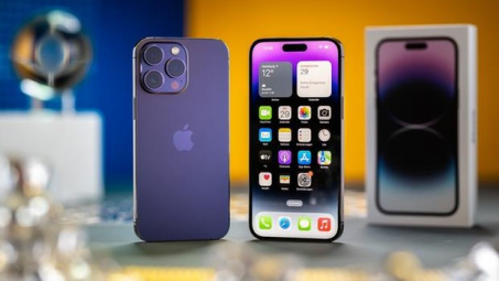 Các yếu tố ảnh hưởng đến sự trung thành đối với sản phẩm điện thoại thông minh thương hiệu Apple của người tiêu dùng thế hệ Z tại TP. Hồ Chí Minh