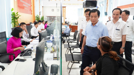 Thừa Thiên Huế tiếp tục cắt giảm, đơn giản hóa thủ tục hành chính nội bộ