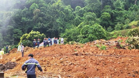 Khẩn trương khắc phục sạt lở đất tại đèo Bảo Lộc, chủ động ứng phó với mưa lớn