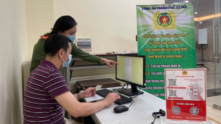 Đề xuất giảm 10% lệ phí cấp hộ chiếu online