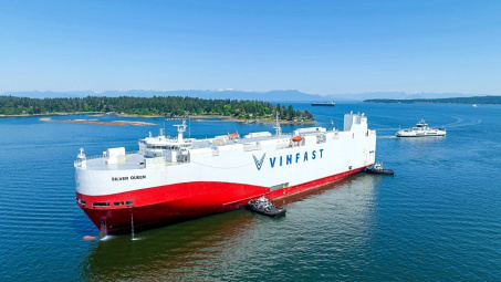 VinFast sắp niêm yết tại Mỹ, cổ phiếu VIC của Vingroup lên đỉnh 14 tháng, thanh khoản cao kỷ lục