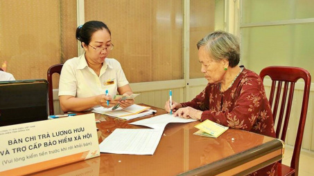 Đóng bảo hiểm xã hội 05 năm, về già có thể được hưởng trợ cấp hưu trí xã hội hằng tháng