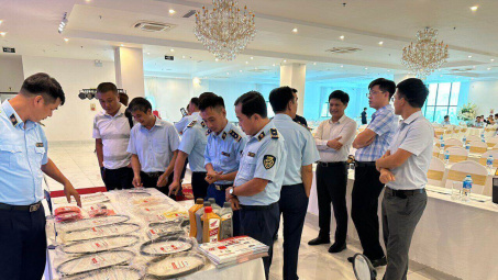 QLTT Lai Châu tập huấn phân biệt hàng thật, hàng giả nhãn hiệu Honda