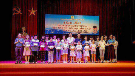 Công ty Apatit Việt Nam: Tuyên dương 247 học sinh tiêu biểu, đạt giải năm học 2022-2023