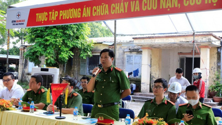 Nhiệt điện Hải Phòng tổ chức diễn tập phương án chữa cháy và cứu nạn cứu hộ