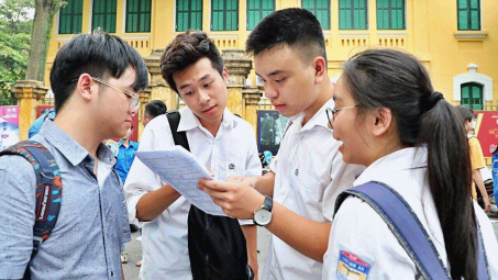 Tăng đột biến thí sinh đăng ký, điểm chuẩn một trường đại học dự kiến tăng mạnh