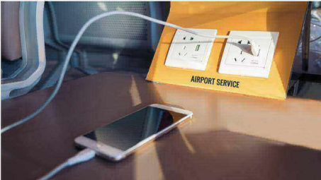 Liên tục cảnh báo điện thoại bị "hack" khi sử dụng trạm sạc công cộng