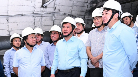 Bộ trưởng Nguyễn Hồng Diên kiểm tra, chỉ đạo công tác an toàn tại Công ty Than Vàng Danh