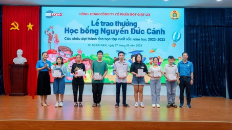 Công đoàn Lixco: Tổ chức chuyên đề giáo dục kết hợp trao học bổng cho con em NLĐ