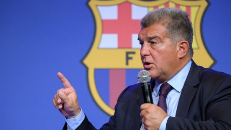 Chủ tịch CLB Barcelona: Không có bất kỳ lý do nào để các ngôi sao bóng đá gia nhập SPL