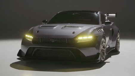Ford Mustang GTD 2025: Chiếc Mustang tiên tiến và táo bạo nhất từ trước đến nay