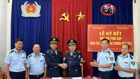 Kon Tum - Quảng Nam phối hợp kiểm tra, kiểm soát hàng hóa qua khu vực giáp ranh