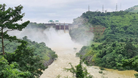 Mực nước hồ thủy điện ngày 4/8: Lưu lượng nước về tăng nhanh, nhiều thủy điện chủ động xả lũ