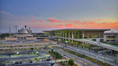 Khám phá sân bay quốc tế King Fahd ở Dammam, Ả Rập Saudi có diện tích lớn nhất thế giới