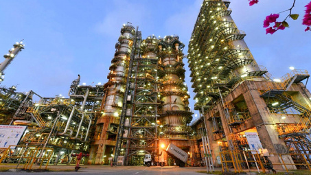 Hưởng lợi từ Quy hoạch hạ tầng dự trữ xăng dầu quốc gia, cổ phiếu BSR bật tăng