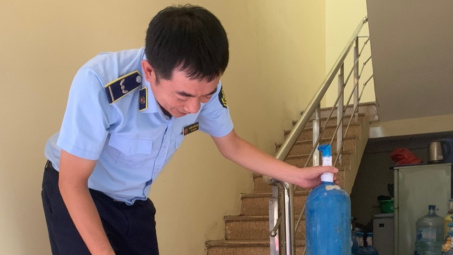 Hà Nội: Tiếp tục phát hiện số lượng lớn “khí” N20 không rõ nguồn gốc xuất xứ