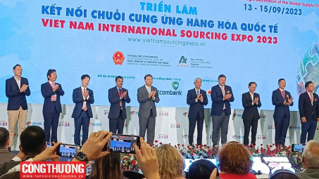 Khai mạc Chuỗi sự kiện "Kết nối chuỗi cung ứng hàng hoá quốc tế - Viet Nam International Sourcing 2023"