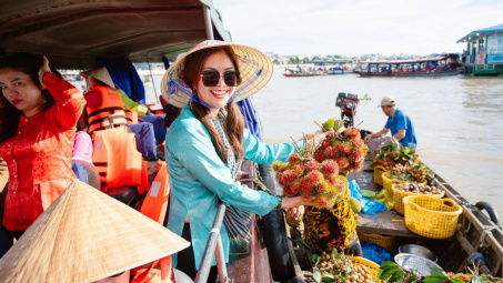 Ý định và hành vi du lịch có trách nhiệm của du khách Việt Nam tổng quan lý thuyết và đề xuất mô hình nghiên cứu