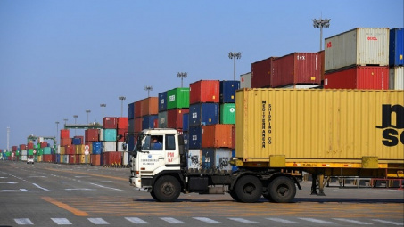 Xuất khẩu dự báo khởi sắc khi lạm phát toàn cầu hạ nhiệt