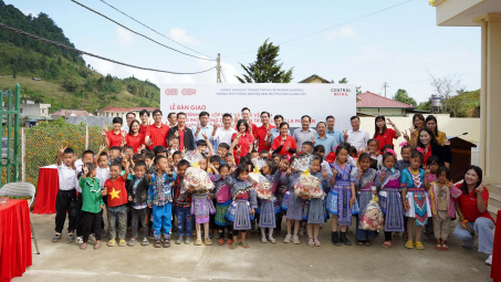 Central Retail Việt Nam bàn giao công trình lớp học tại La Pan Tẩn (Lào Cai)