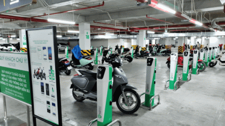 EVN khuyến cáo cách sạc pin xe điện đúng cách