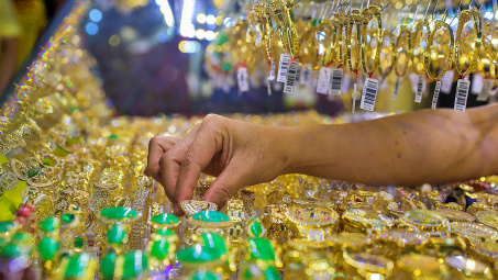 Kiến nghị bỏ vàng trang sức khỏi mục kinh doanh có điều kiện
