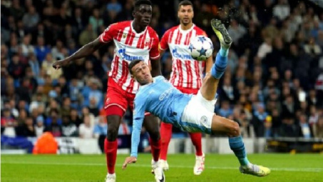 Man City không dễ dàng bảo vệ chức vô địch Champions League