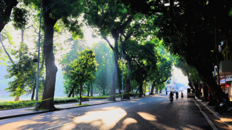 Thời tiết hôm nay ngày 22/9/2023: Hà Nội ngày nắng, TP. Hồ Chí Minh, Đà Nẵng  chiều tối có  mưa