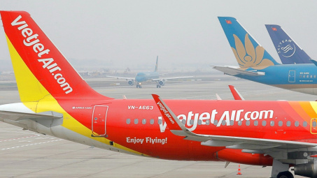 Ngân hàng HDBank (HDB) tiếp tục đẩy mạnh thoái vốn khỏi Vietjet Air