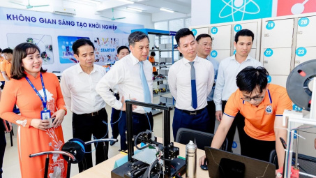 UNETI chào đón năm học mới với những cơ hội mới, niềm vui mới, thành công mới