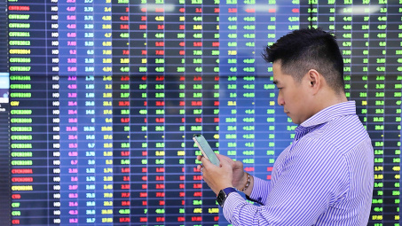 Yêu cầu làm sạch dữ liệu người giao dịch chứng khoán