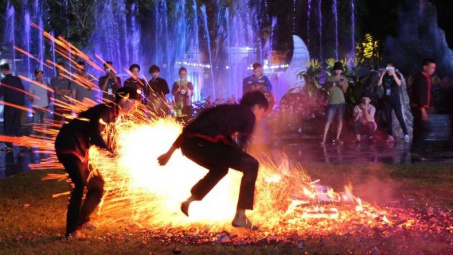 Huyền bí Lễ nhảy lửa của người Pà Then – Tuyên Quang
