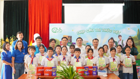 VINAPACO tiếp sức đến trường trước thềm năm học mới