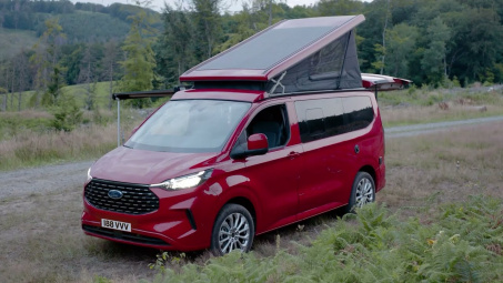 Ford Transit Custom Nugget 2024 ra mắt với đầy đủ các tiện nghi để cắm trại