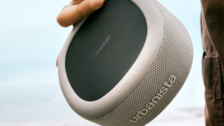 Ra mắt loa bluetooth tự sạc bằng năng lượng mặt trời đầu tiên trên thế giới