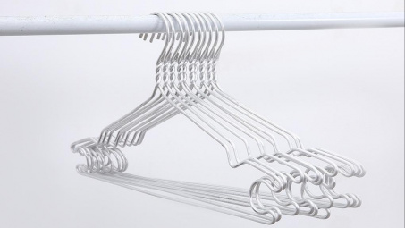 Mắc áo Việt Nam tiếp tục chịu thuế 252,26% khi xuất khẩu sang Hoa Kỳ