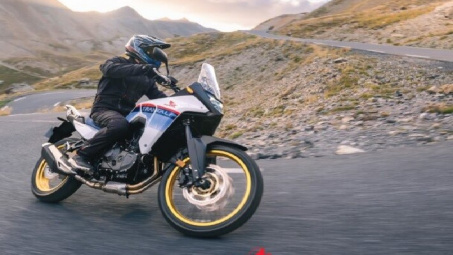 Honda Việt Nam giới thiệu xe phân khối lớn TRANSALP