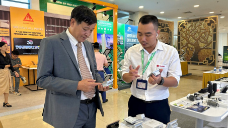 Rạng Đông: Từ nhà sản xuất công nghiệp tiền Internet tới kinh doanh số