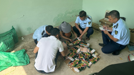 Đẩy mạnh xử lý hình sự các đối tượng buôn bán thực phẩm kém chất lượng