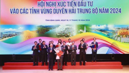 TP. Hồ Chí Minh và các tỉnh vùng Duyên hải Trung Bộ "bắt tay" xúc tiến đầu tư