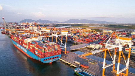 Hoàn thiện hạ tầng Logistics: Yêu cầu cấp thiết để tăng sức cạnh tranh cho ngành Logistics Việt Nam