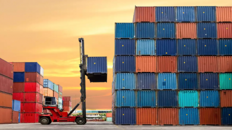 Thương mại toàn cầu tiếp tục phục hồi