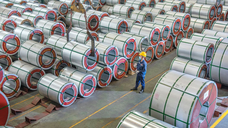 Trái chiều sản lượng tiêu thụ tháng 9 giữa Tập đoàn Hoa Sen (HSG) và Thép Nam Kim (NKG)