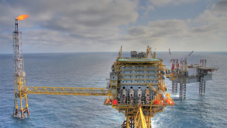 Giá xăng dầu hôm nay 2/10: Bật tăng do căng thẳng leo thang ở Trung Đông